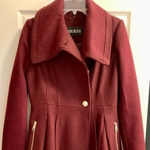 GUESS FIT AND FLARE beautiful coat, Burgundy, Size Small